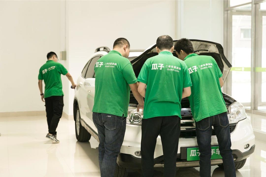 封面天天见 | 奶茶店员、二手车中介有了工种